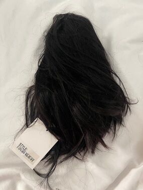 Half wig bob . Natural black  10 inches long